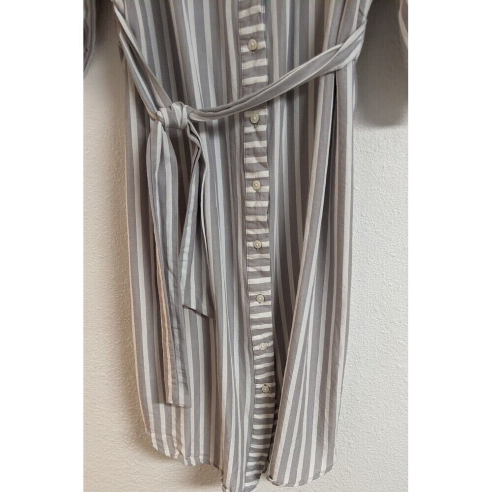 Women's Ann Taylor Loft Lounge Gray & White Striped Button Front Belted Dress M - Picture 6 of 11